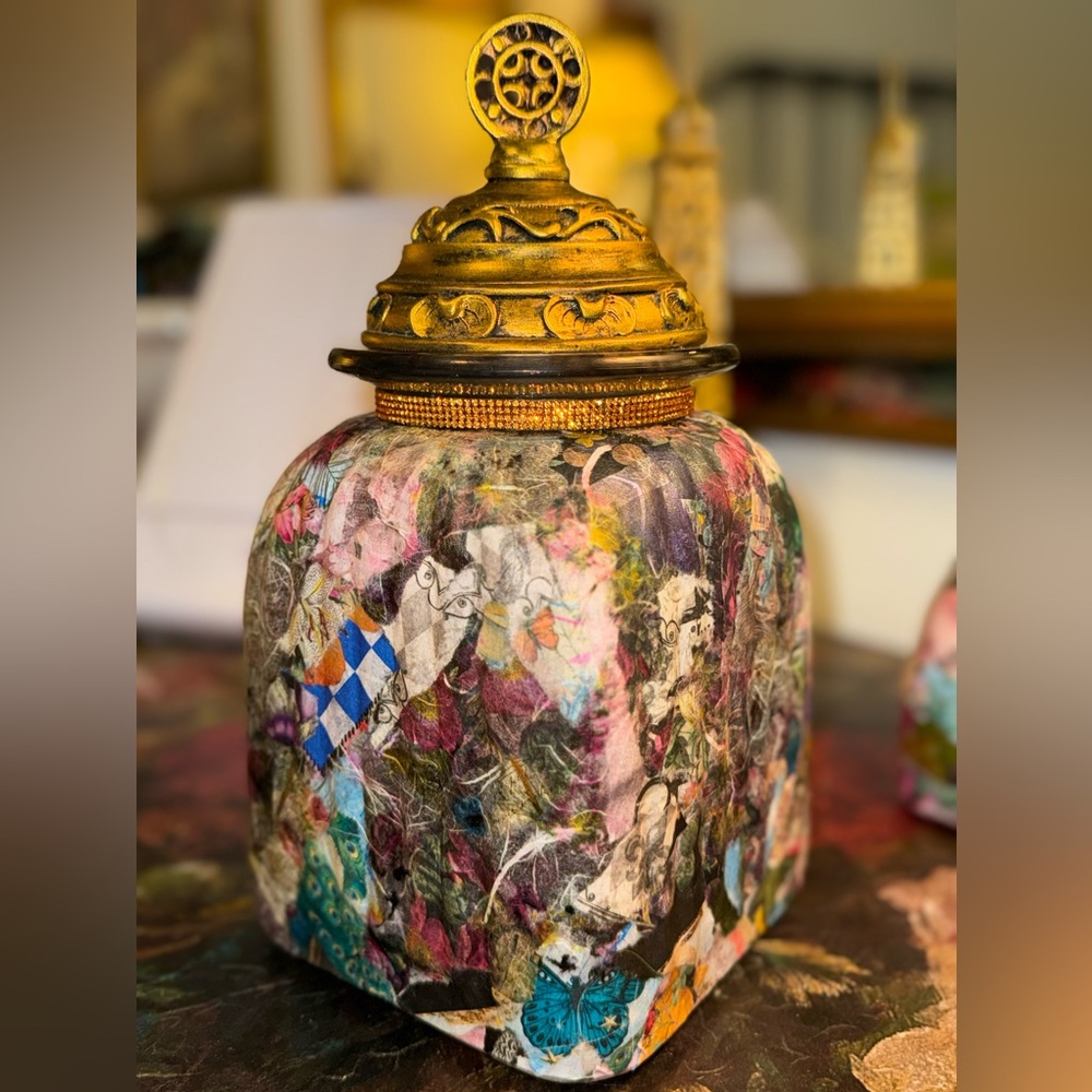 Absolutely Gorgeous Custom Glass Canister/Vanity Jar